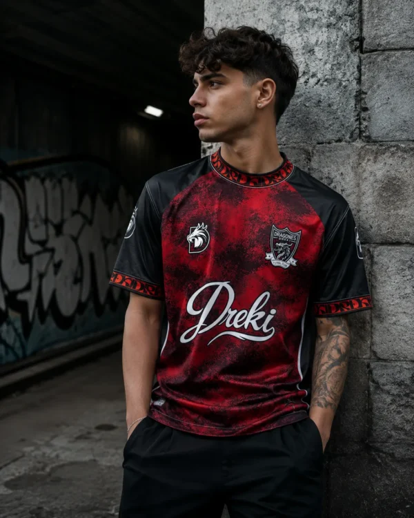 MANCHAS ROJO Y NEGRO